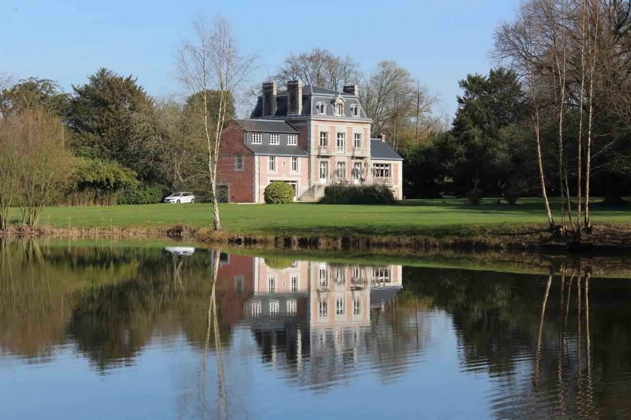 Chateau De La Chasse Beauvais Romagne  Eksteriør bilde